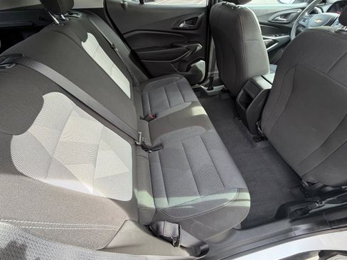 Used 2025 Chevrolet Trax LS FWD image 12