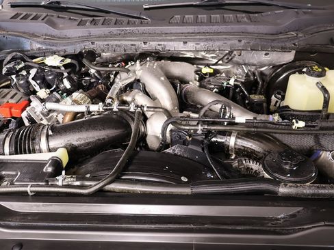 Used 2023 Ford F250 Lariat w/ Sport Appearance Package image 21