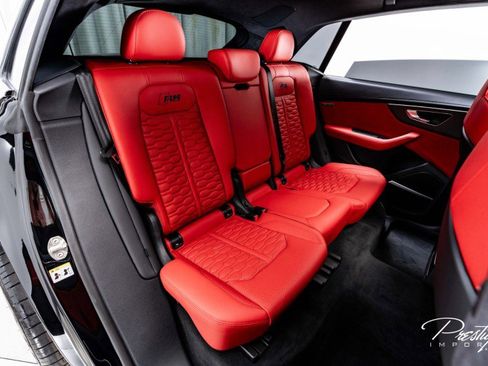 Used 2025 Audi RS Q8 performance image 57