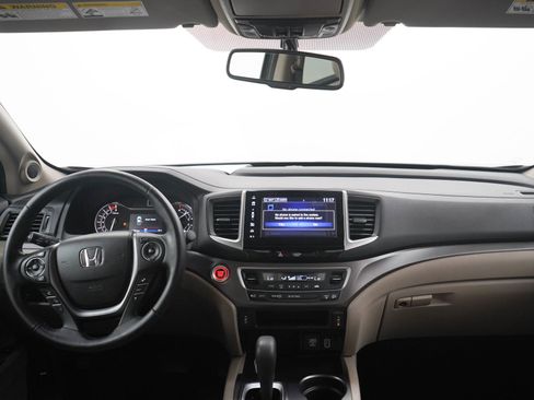 Used 2019 Honda Ridgeline RTL-T image 12