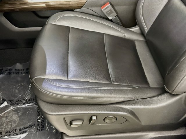 Used 2024 Chevrolet Silverado 3500 LT w/ Convenience Package AWD/4WD image 18