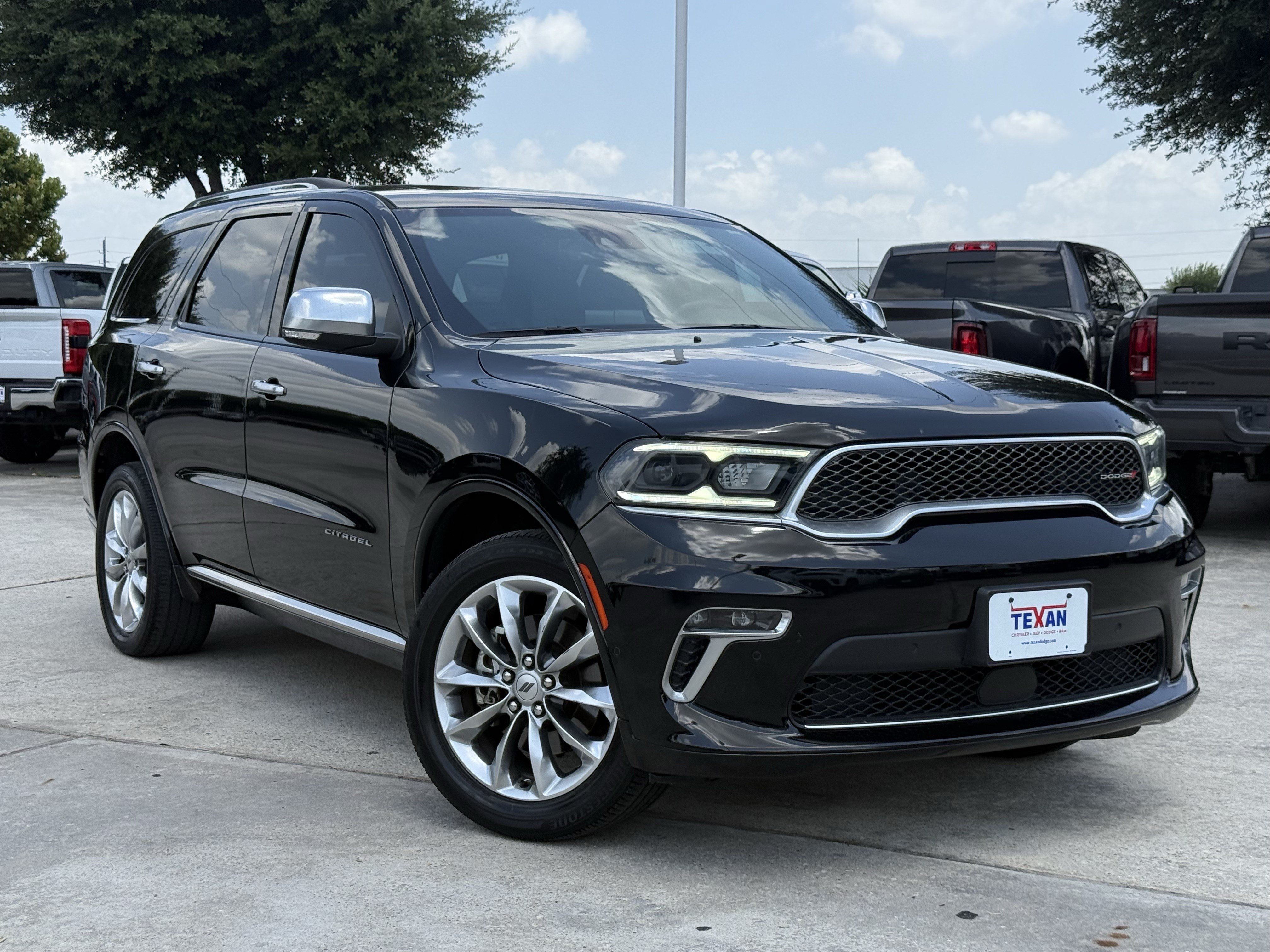 Used 2023 Dodge Durango Citadel AWD/4WD image 2
