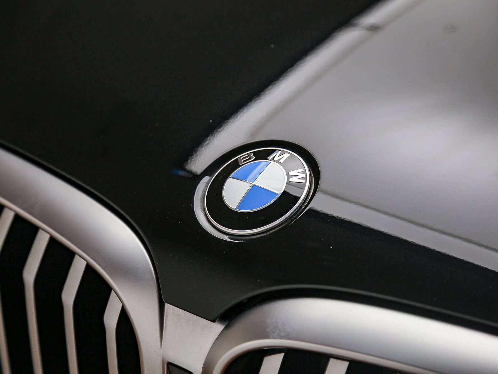 Used 2024 BMW X3 sDrive30i w/ Convenience Package w/ZPA RWD image 9