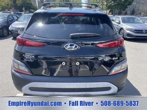 Used 2023 Hyundai Kona SEL w/ Convenience Package AWD/4WD image 4