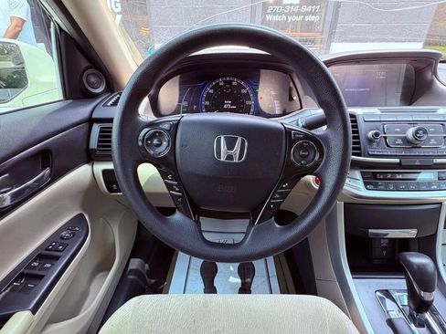 Used 2014 Honda Accord Hybrid Sedan image 27