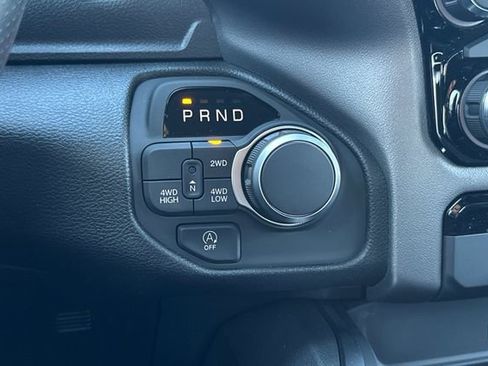 New 2026 RAM 1500 Express image 19