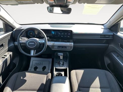 Used 2024 Hyundai Kona SEL FWD image 10