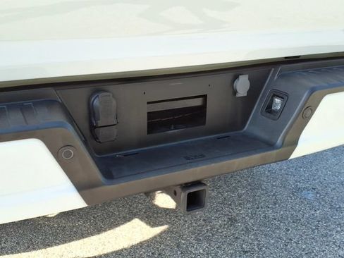 Used 2023 Ford F150 XLT w/ Equipment Group 302A High AWD/4WD image 12