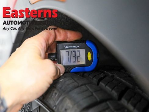 Used 2023 Chevrolet Blazer LT image 27