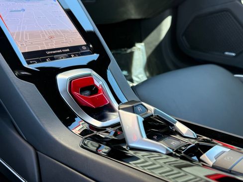 Used 2021 Lamborghini Huracan EVO RWD image 49