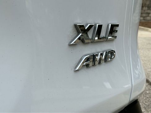 Used 2024 Toyota RAV4 XLE image 24