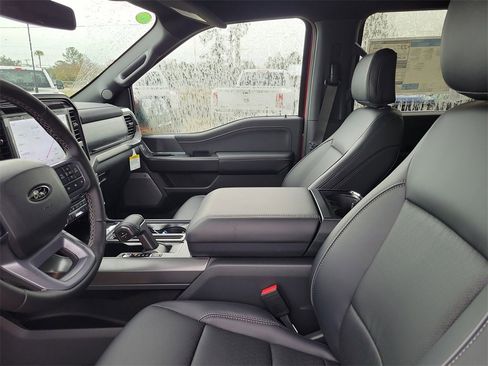 New 2025 Ford F150 Lariat w/ Equipment Group 501A Mid image 8