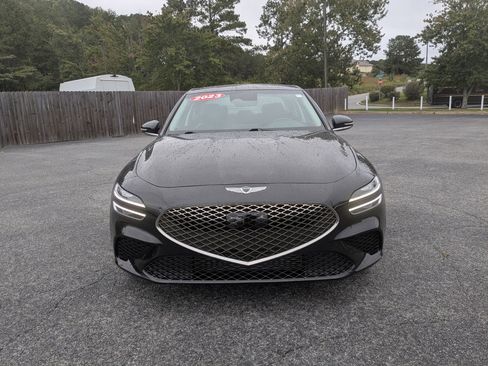 Used 2023 Genesis G70 2.0T image 2