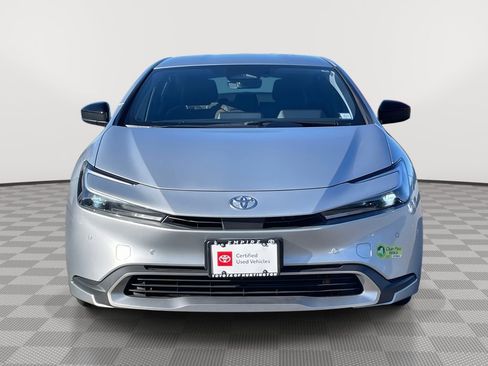 Used 2024 Toyota Prius Prime Premium image 2