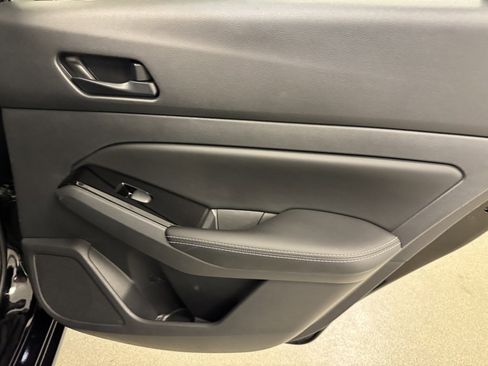 Used 2023 Nissan Altima 2.5 SV image 24