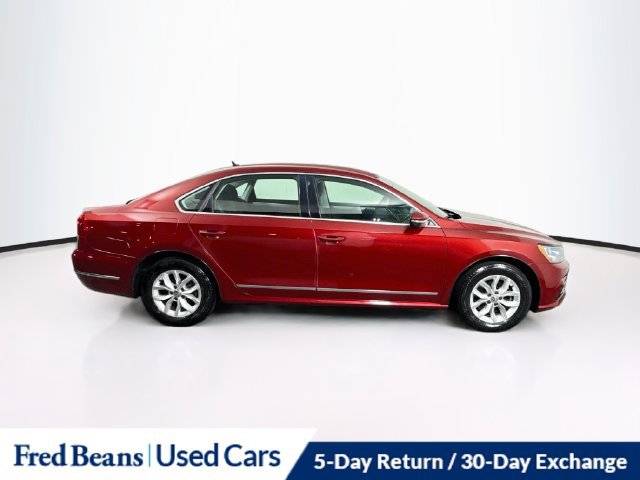 Used 2016 Volkswagen Passat 1.8T S FWD image 13