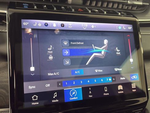 Used 2022 Jeep Grand Cherokee Limited 4xe image 31