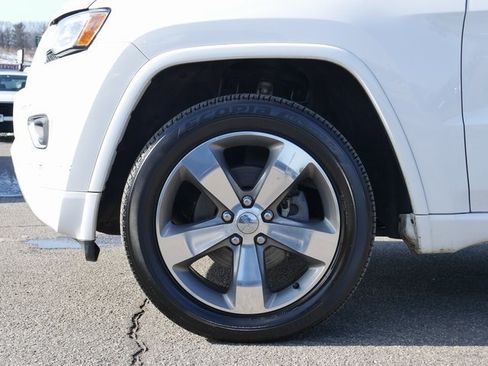 Used 2016 Jeep Grand Cherokee Overland w/ Advanced Technology Group image 10