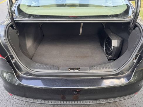 Used 2012 Ford Focus SEL FWD image 17