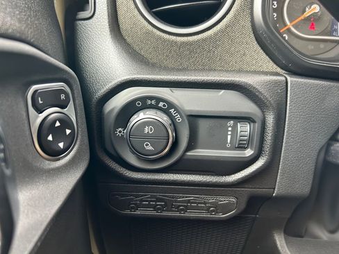 New 2026 Jeep Gladiator Sport image 21