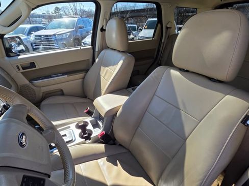Used 2010 Ford Escape XLT FWD image 13