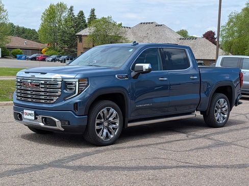 New 2026 GMC Sierra 1500 Denali w/ Denali Reserve Package AWD/4WD image 5