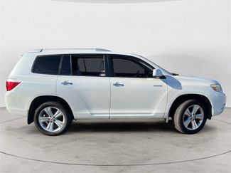 Used 2010 Toyota Highlander Limited video 2