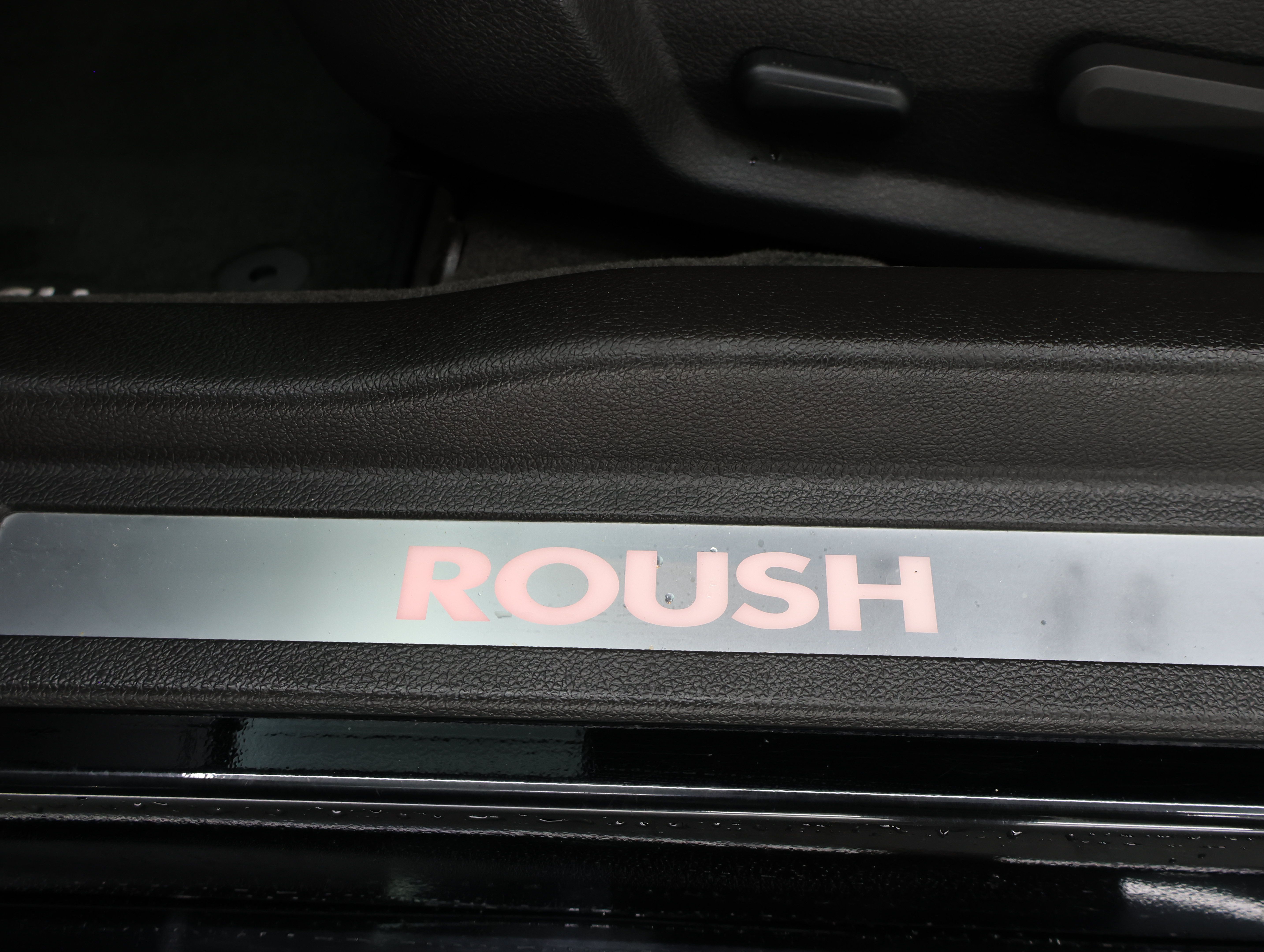 Used 2013 Ford Mustang GT Premium RWD image 42