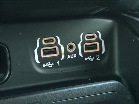 Certified 2024 RAM 3500 Limited image 27