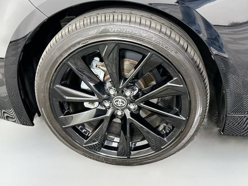 Used 2022 Toyota Corolla SE FWD image 29