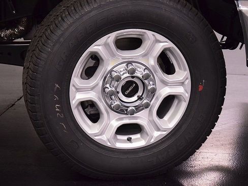 New 2026 Ford F250 XLT w/ Snow Plow Prep Package image 12