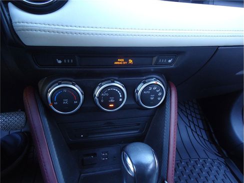 Used 2016 MAZDA CX-3 Grand Touring image 21