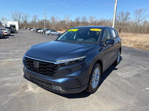 Used 2024 Honda CR-V EX-L image 2