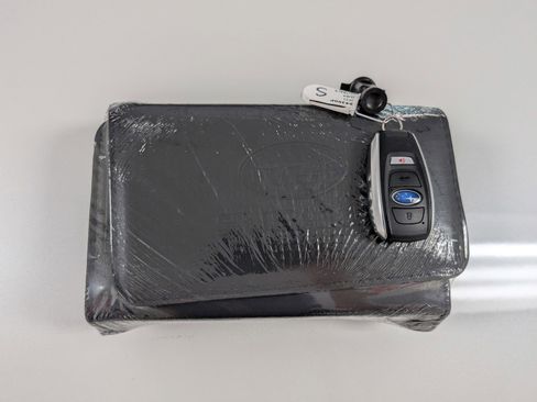 Used 2025 Subaru Outback Premium image 6