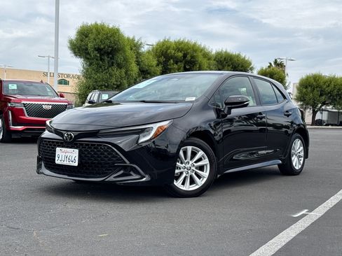 Certified 2023 Toyota Corolla SE FWD image 2