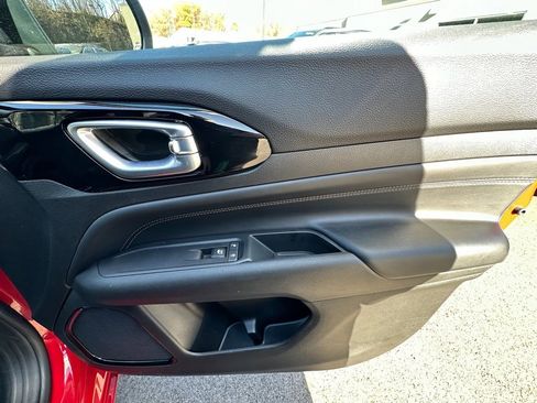 Certified 2022 Jeep Compass Limited image 23