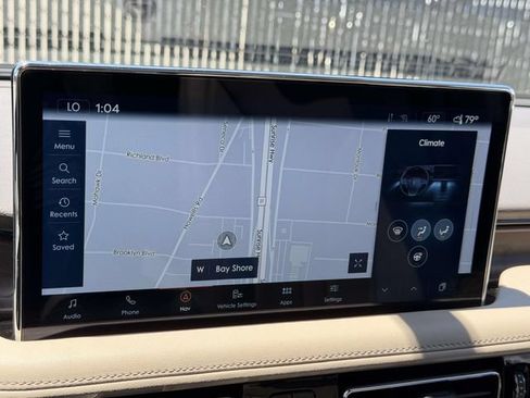 Certified 2023 Lincoln Nautilus Reserve AWD/4WD image 27