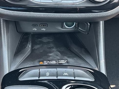 New 2026 Buick Envista Sport Touring w/ Convenience I Package FWD image 34