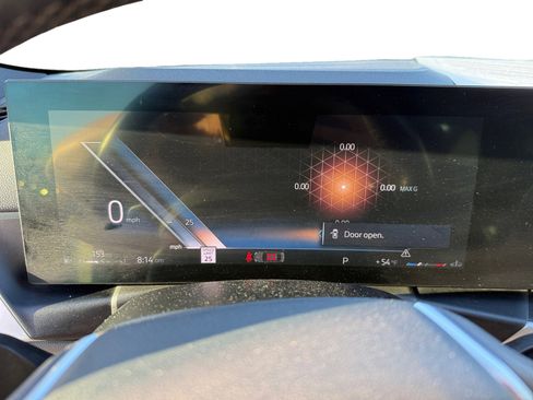 Used 2024 BMW 430i Convertible image 11