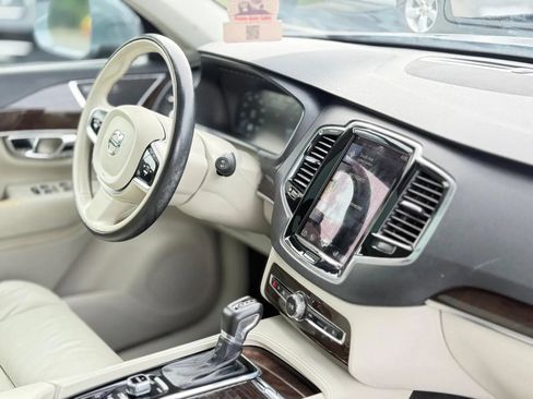 Used 2016 Volvo XC90 T6 Momentum AWD/4WD image 20