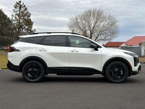 New 2026 Kia Sportage X-Line AWD/4WD image 3