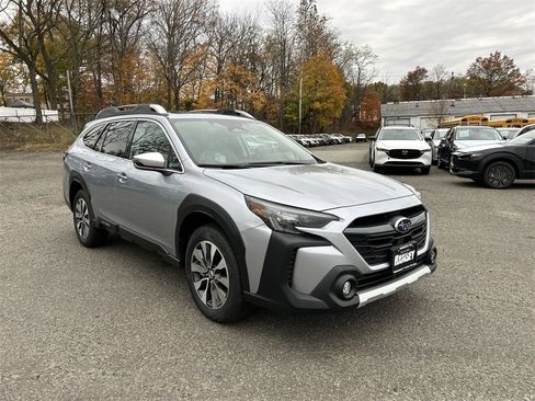 New 2025 Subaru Outback Touring XT image 2