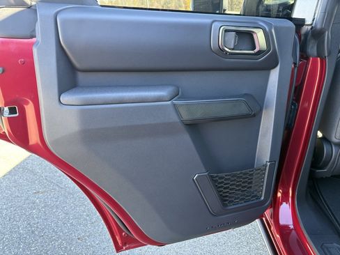 New 2025 Ford Bronco Badlands image 26