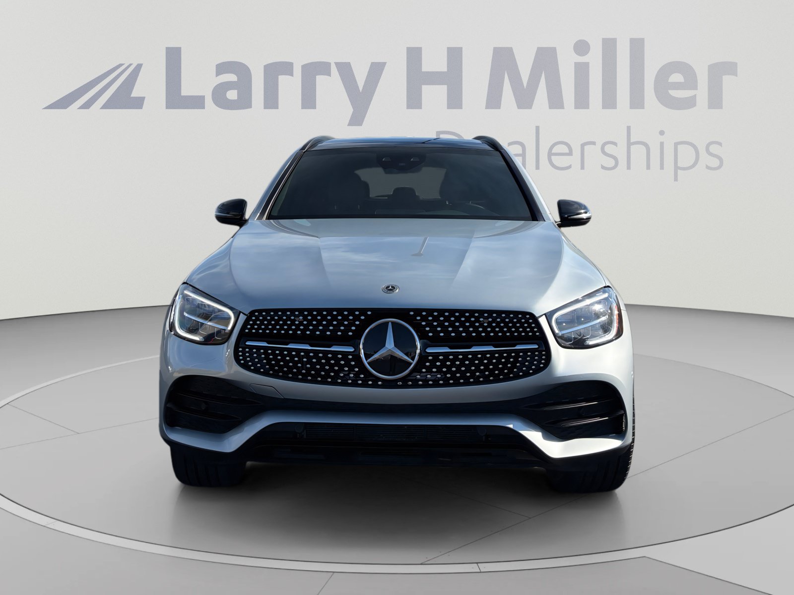 Used 2021 Mercedes-Benz GLC 300 4MATIC image 8