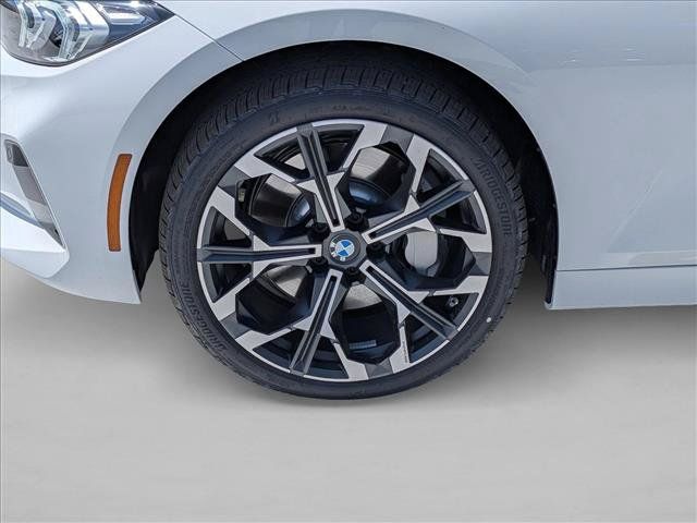 Used 2026 BMW 330i Sedan RWD image 9