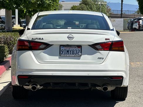 Used 2024 Nissan Altima 2.5 SR AWD/4WD image 5