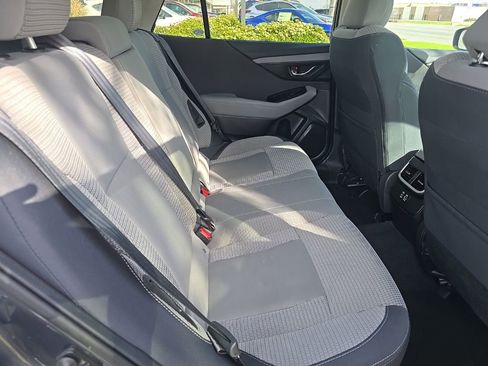 Used 2023 Subaru Outback Premium image 29