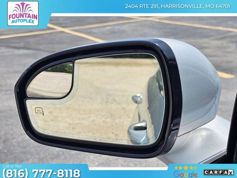 Used 2014 Ford Fusion SE w/ Equipment Group 202A FWD image 32