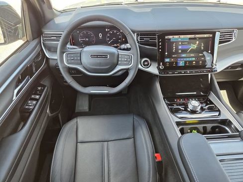 New 2026 Jeep Grand Wagoneer Limited AWD/4WD image 13