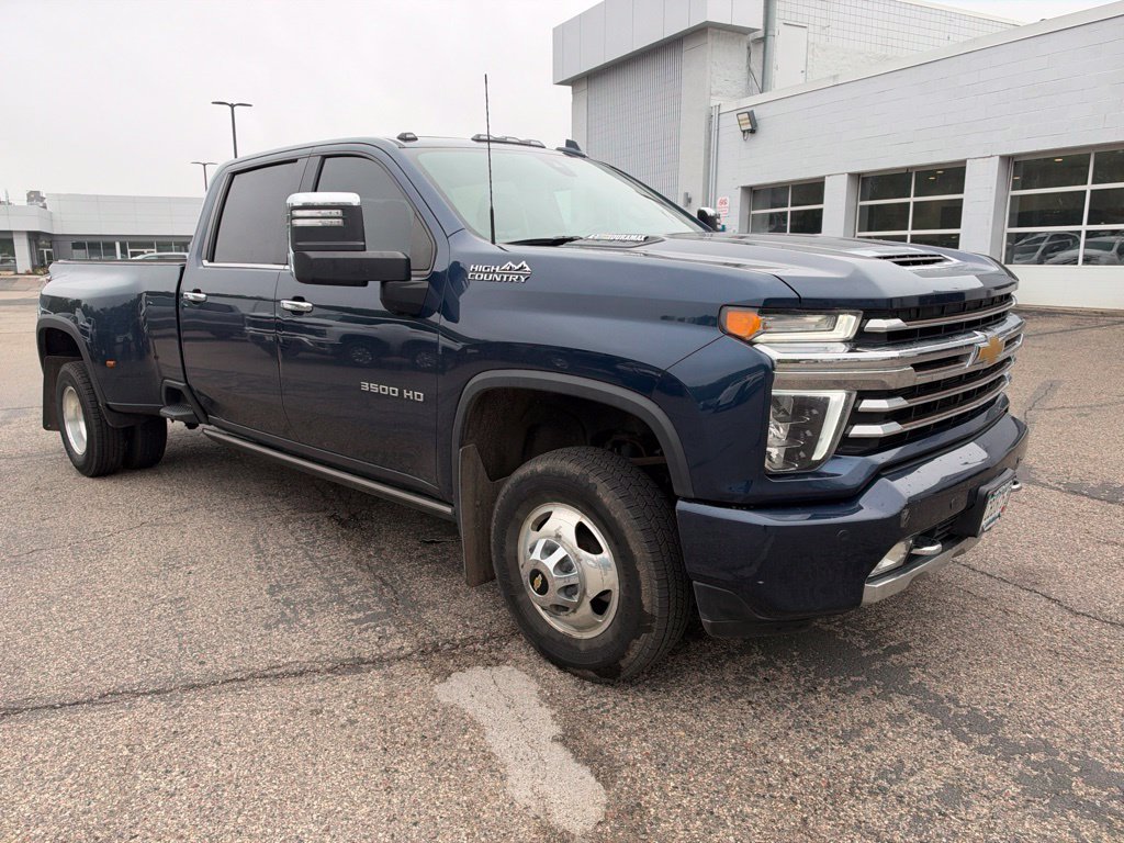 Used 2022 Chevrolet Silverado 3500 High Country w/ Safety Package II AWD/4WD image 10